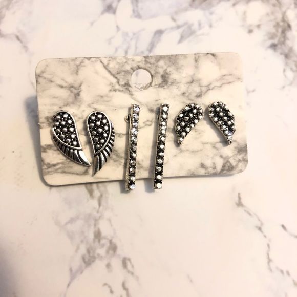 {IDELLA} dainty wing stud earring set - Picture 1 of 4